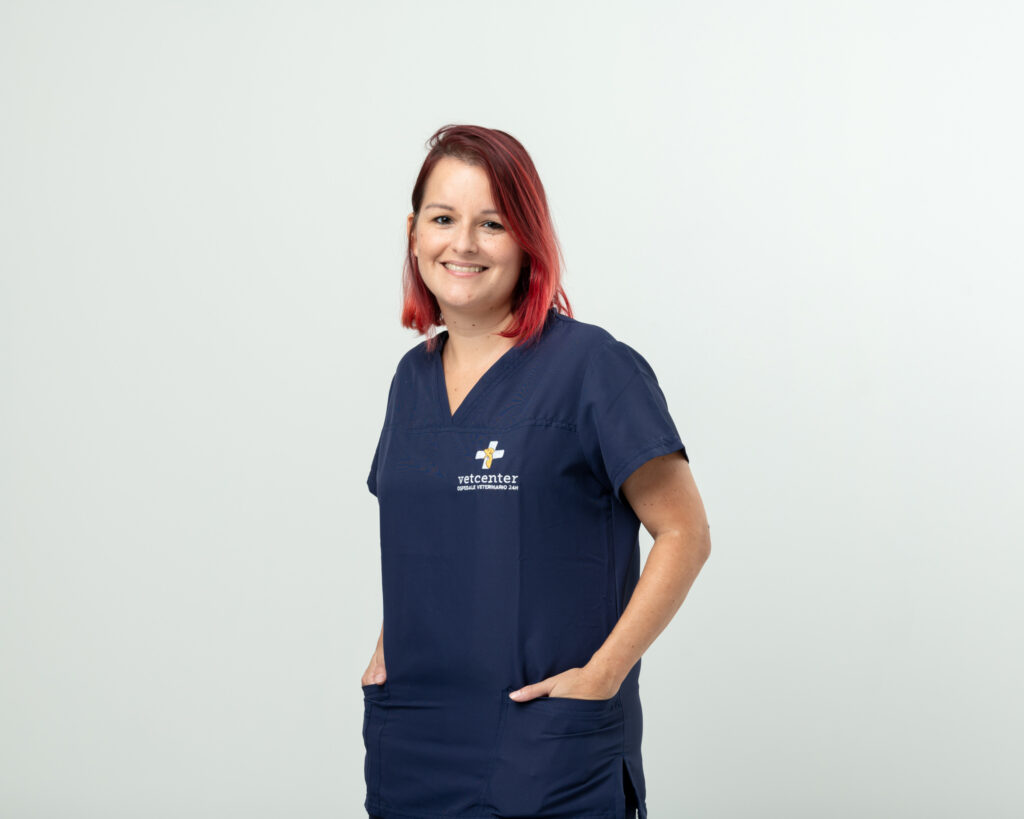 Dott.ssa Ursula Madico La Dott.ssa Ursula Madico, medico veterinario dell'Ospedale Veterinario 24H VetCenter di Parma