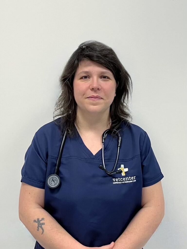 Med Vet Samantha Cantarini